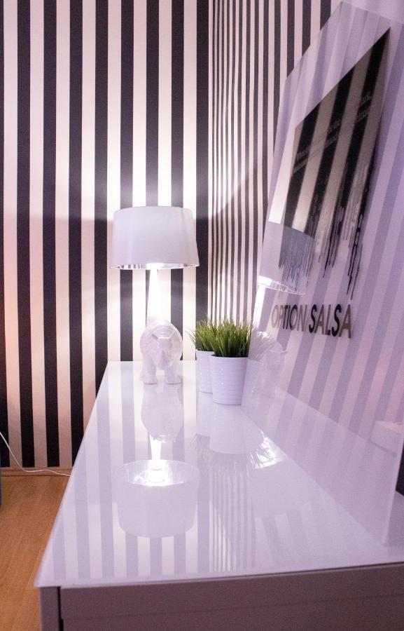 Como Design-Apartment Close To Isar River Area - Centrally Located Munchen Bagian luar foto